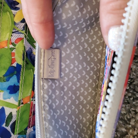 Kipling floral purse with matching wallet! - Picture 3 of 16
